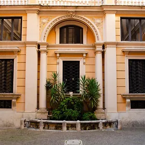 Trevi Tittoni Roma
